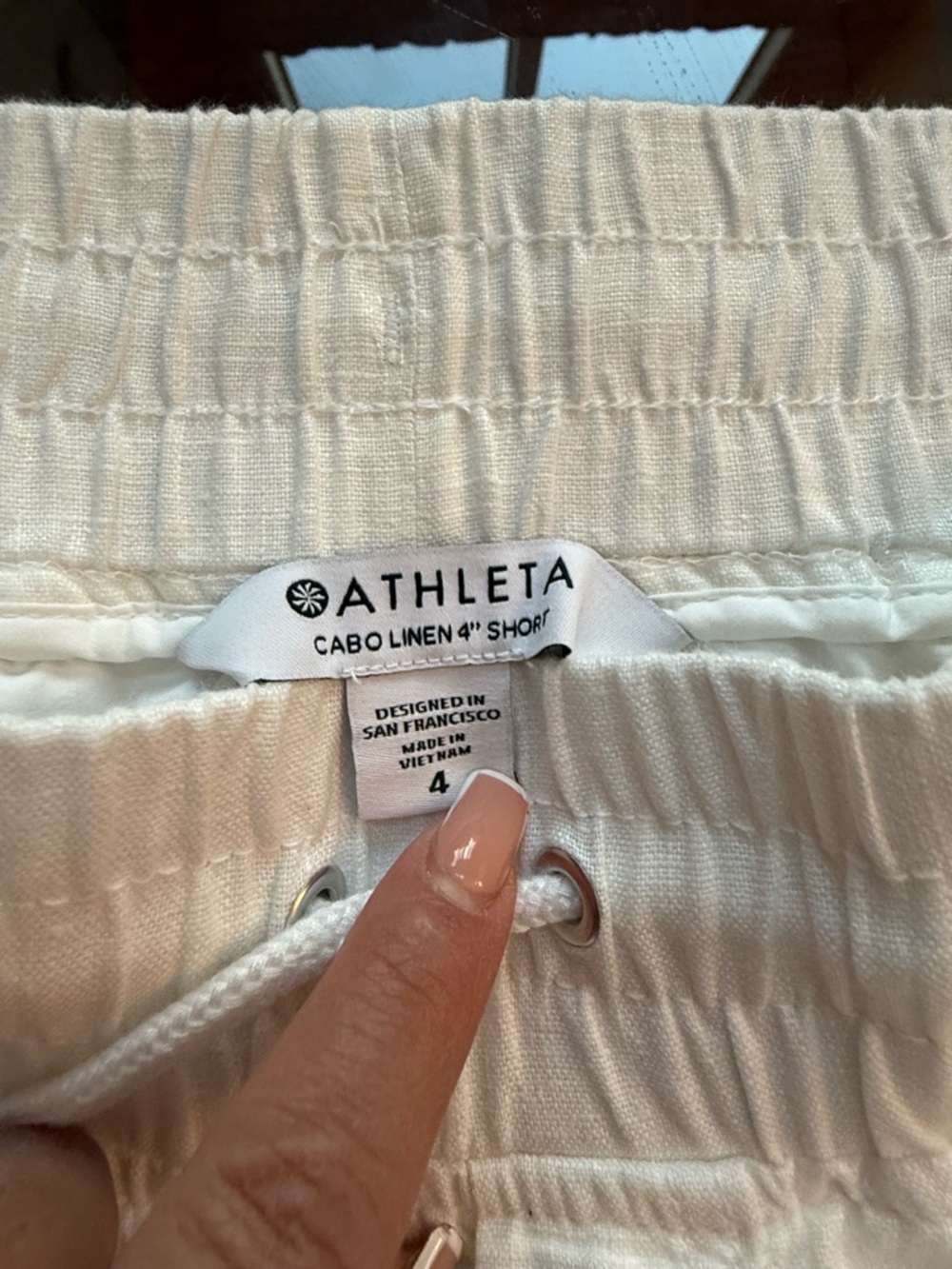 NWT Athleta Cabo Linen Shorts Size 4 Ivory Drawstring MSRP $59 - Picture 4 of 4